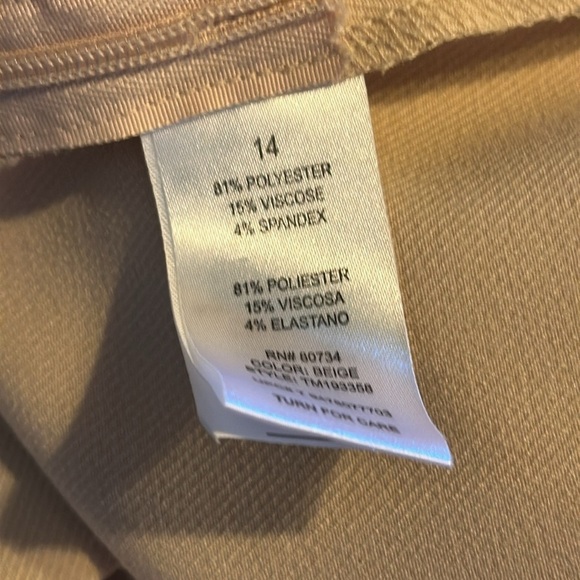 To the Max Cream A-Line Pleated Mini Skirt - Picture 8 of 9